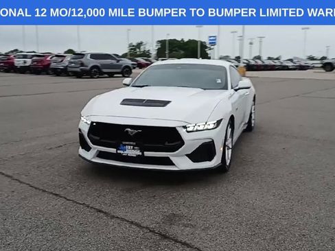 Used 2024 Ford Mustang GT Premium RWD image 3