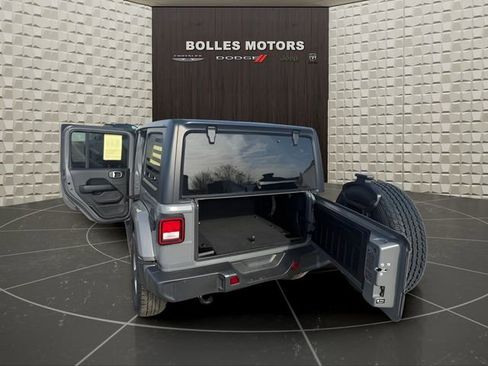 Certified 2022 Jeep Wrangler Unlimited Sahara w/ Cold Weather Group image 3