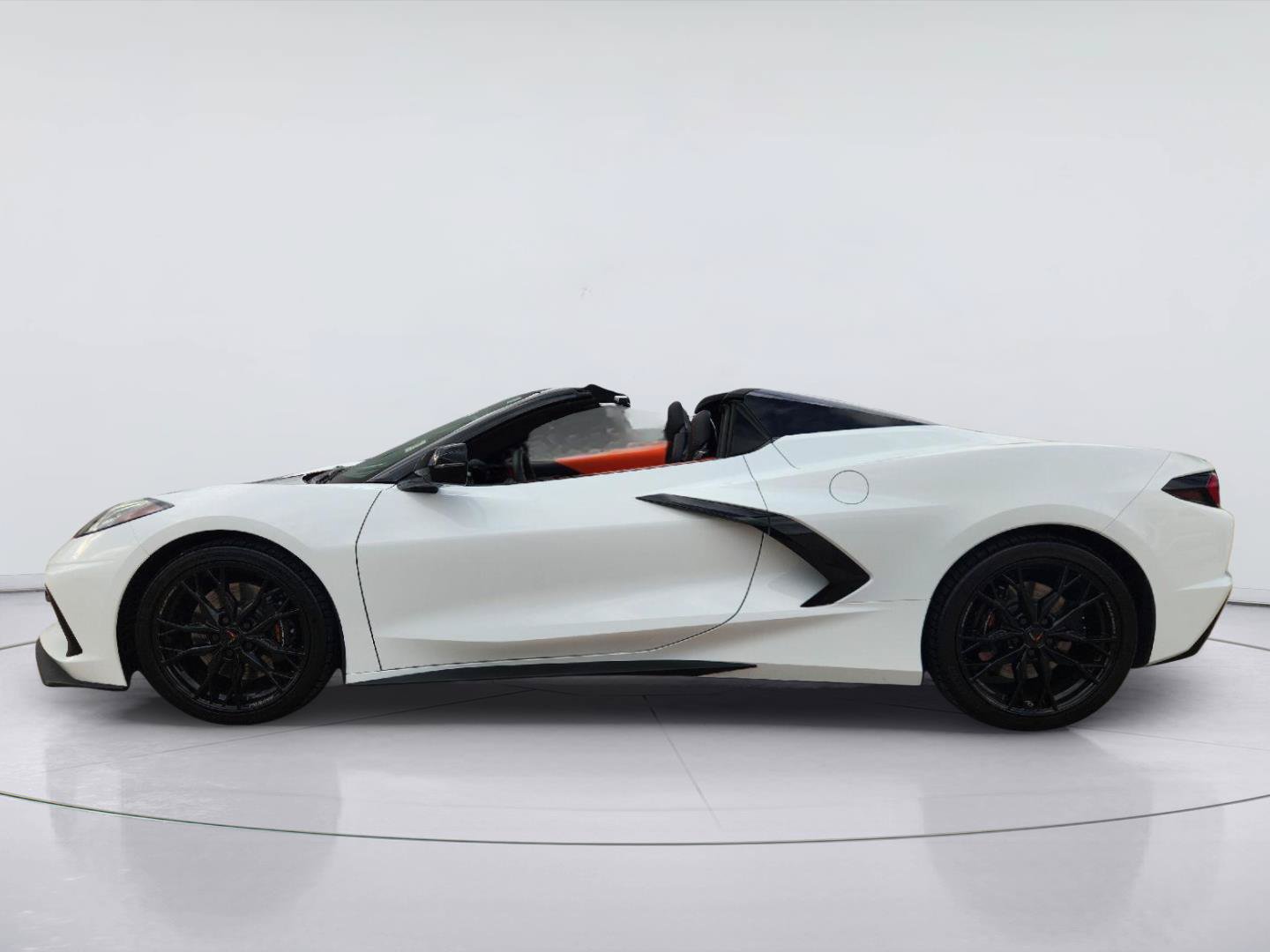 Used 2025 Chevrolet Corvette Stingray Premium Conv w/ Z51 Performance Package RWD image 4
