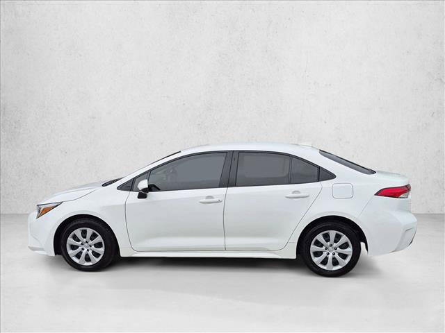Used 2025 Toyota Corolla LE FWD image 9