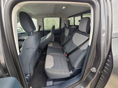 Used 2022 Ford Maverick XLT image 16