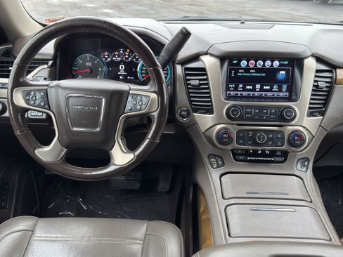 Used 2017 GMC Yukon XL Denali w/ Open Road Package image 34