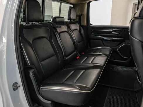 Used 2020 RAM 1500 Laramie AWD/4WD image 35