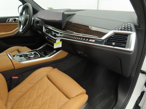New 2026 BMW X5 xDrive40i image 18