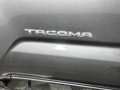 Used 2021 Toyota Tacoma SR5 image 27