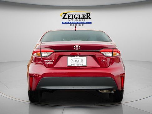 Used 2026 Toyota Corolla LE FWD image 7