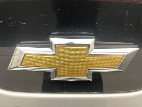 Used 2018 Chevrolet Volt LT image 24