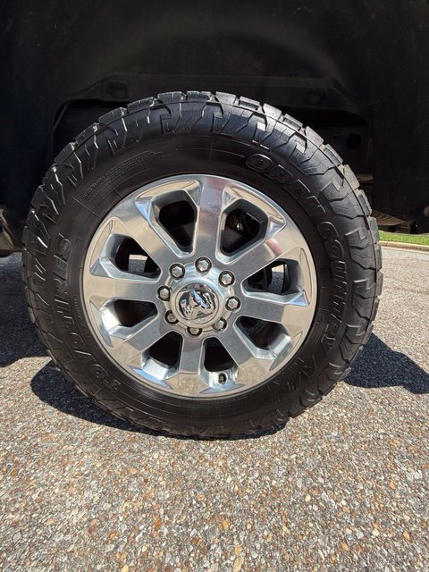 Used 2023 RAM 2500 Laramie AWD/4WD image 6