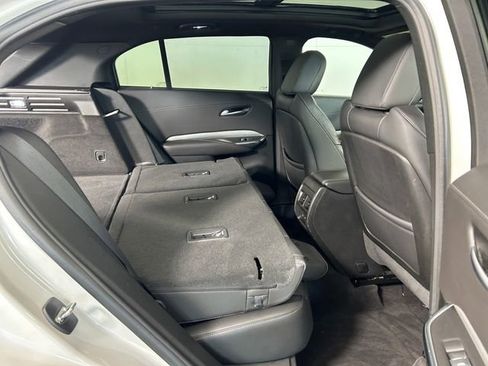 Certified 2023 Cadillac XT4 Premium Luxury w/ Cold Weather Package image 24