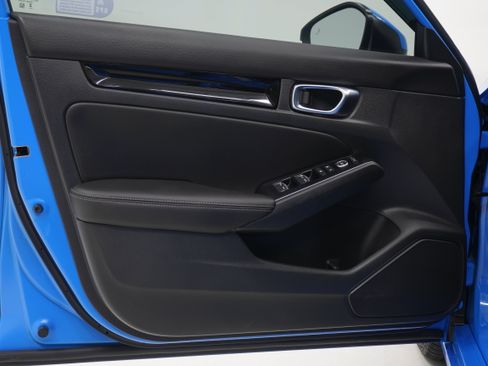 Used 2024 Honda Civic Sport Touring image 13