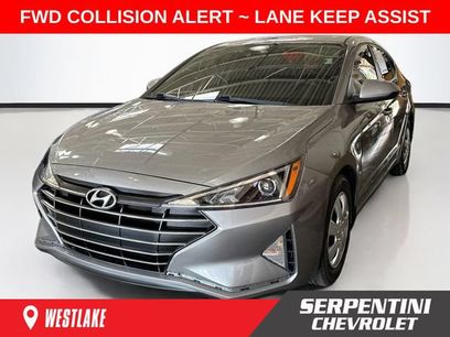 Used 2020 Hyundai Elantra SE w/ Cargo Package (C1)