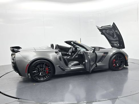 Used 2016 Chevrolet Corvette Z06 w/ 3LZ Preferred Equipment Group RWD image 71