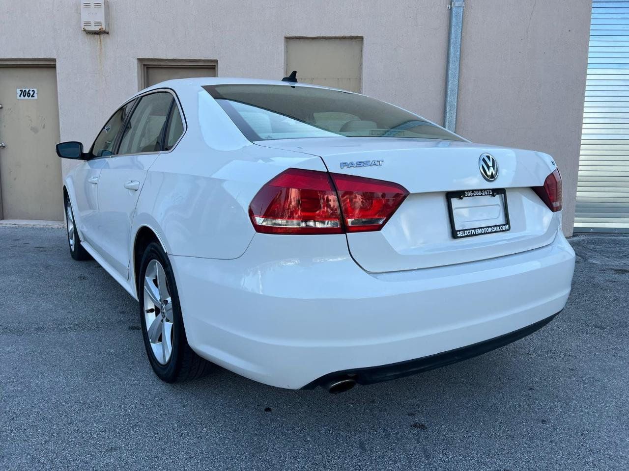 Used 2013 Volkswagen Passat 2.5 SE FWD image 10