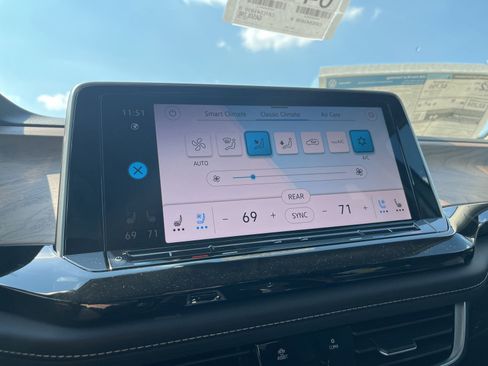 New 2026 Volkswagen Atlas SE image 21