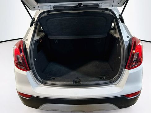 Used 2019 Buick Encore Sport Touring FWD image 26