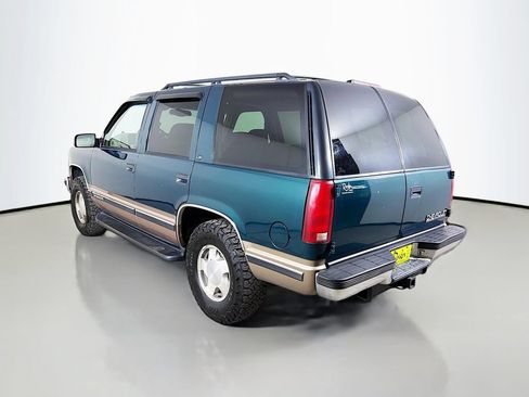 Used 1998 Chevrolet Tahoe 4WD w/ Cold-Climate Pkg image 8