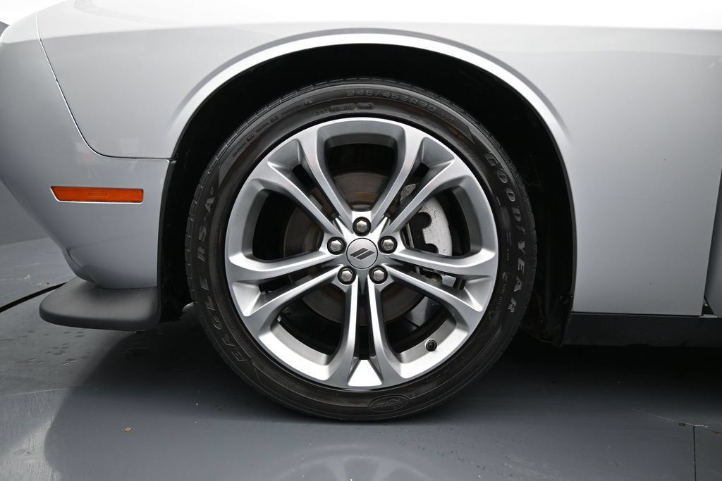 Used 2021 Dodge Challenger GT w/ Plus Package RWD image 28