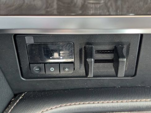 Used 2023 Nissan Armada Platinum w/ Cargo Package RWD image 23