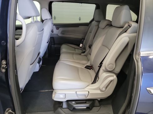 Certified 2023 Honda Odyssey Touring image 28