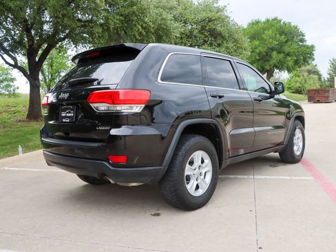 Used 2017 Jeep Grand Cherokee Laredo RWD image 7