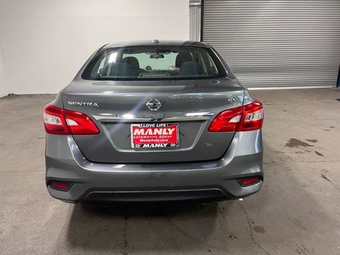 Used 2019 Nissan Sentra SV image 4