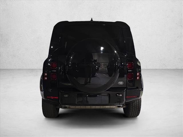 Certified 2023 Land Rover Defender 110 X-Dynamic SE AWD/4WD image 6