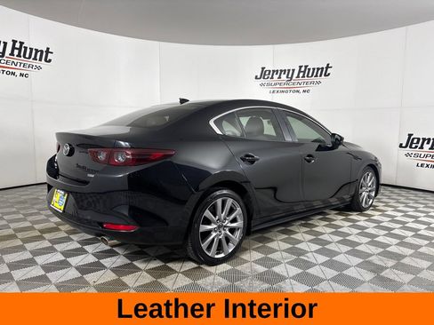 Used 2019 MAZDA MAZDA3 AWD Sedan w/ Preferred Package image 5