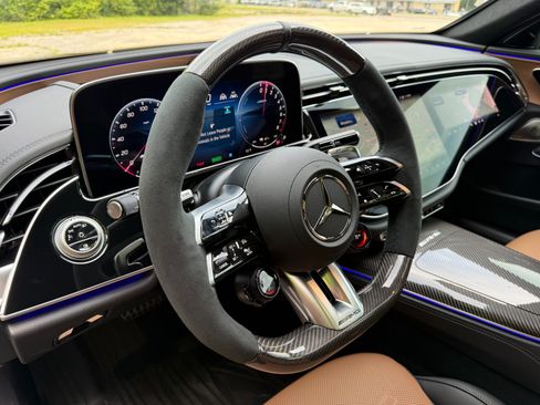 Used 2026 Mercedes-Benz E 53 AMG e 4MATIC Wagon image 10