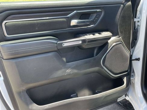 Used 2025 RAM 1500 Laramie AWD/4WD image 12