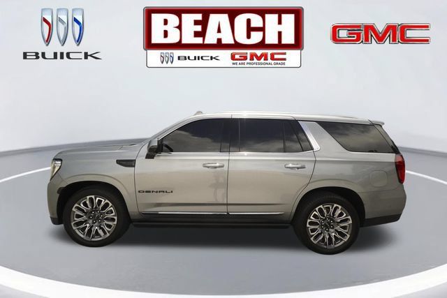 Used 2024 GMC Yukon Denali Ultimate AWD/4WD image 6
