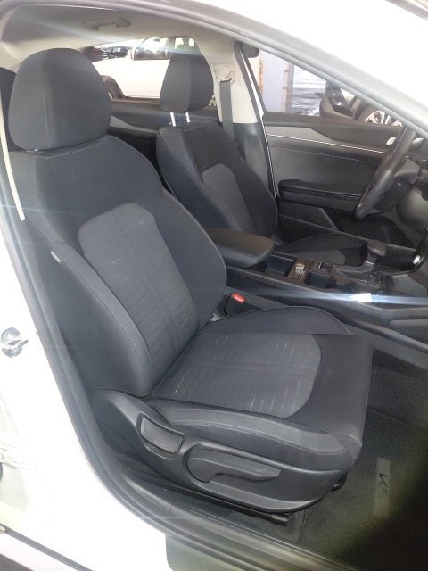 Certified 2025 Kia K5 LXS FWD image 6