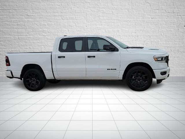 Used 2024 RAM 1500 Laramie AWD/4WD image 5