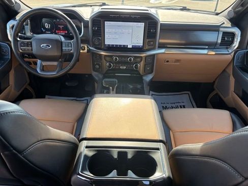 Used 2023 Ford F150 Lariat w/ Trailer Tow Package image 22