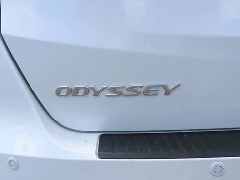 Certified 2023 Honda Odyssey Touring image 7