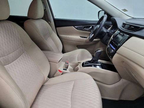 Used 2019 Nissan Rogue SV image 21