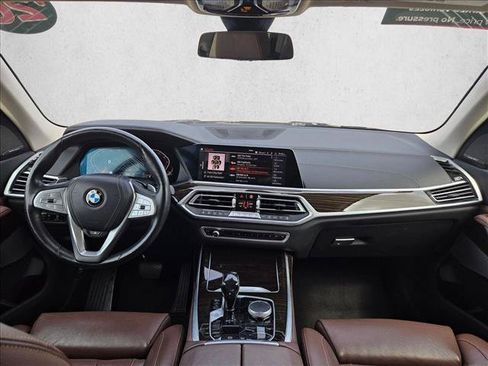 Used 2020 BMW X7 xDrive40i w/ Premium Package AWD/4WD image 17