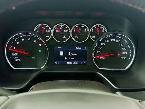 Used 2021 Chevrolet Tahoe RST image 12