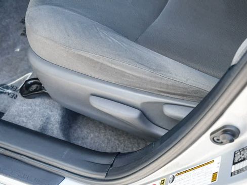 Used 2014 Toyota Prius Two image 23