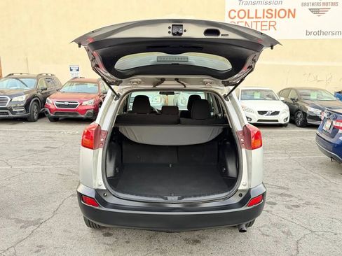 Used 2013 Toyota RAV4 XLE image 24