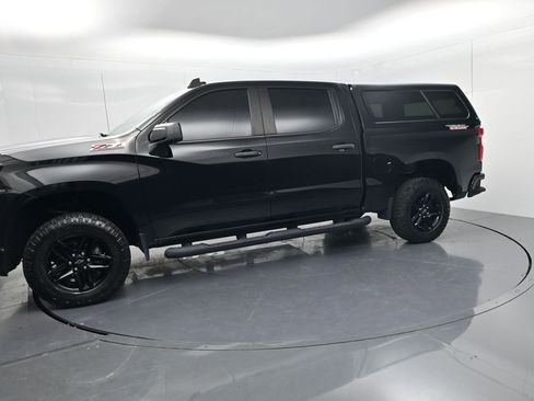 Used 2022 Chevrolet Silverado 1500 Custom Trail Boss w/ Safety Confidence Package AWD/4WD image 4