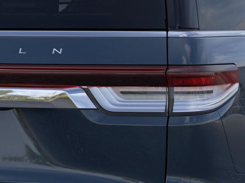 New 2024 Lincoln Navigator Reserve AWD/4WD image 21
