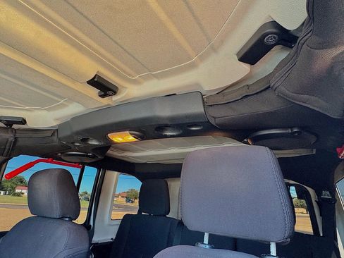 Used 2014 Jeep Wrangler Unlimited Sport w/ Quick Order Package 24S image 19