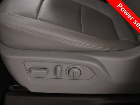 Used 2023 GMC Sierra 2500 SLT w/ SLT Convenience Package AWD/4WD image 18