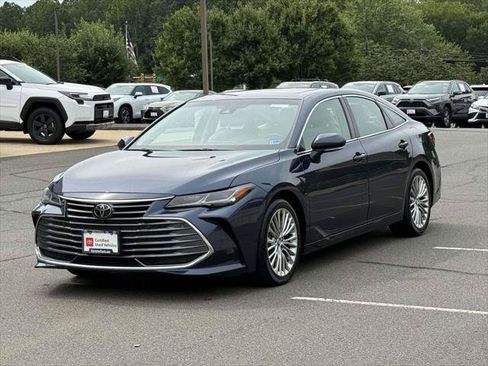 Certified 2020 Toyota Avalon Limited w/ Advanced Safety Package FWD image 1