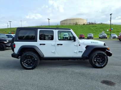 Used 2023 Jeep Wrangler Unlimited w/ Cold Weather Group