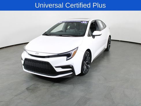 Used 2024 Toyota Corolla XSE FWD image 2
