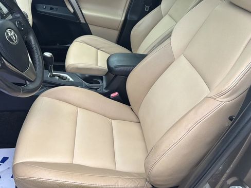 Used 2013 Toyota RAV4 Limited FWD image 23