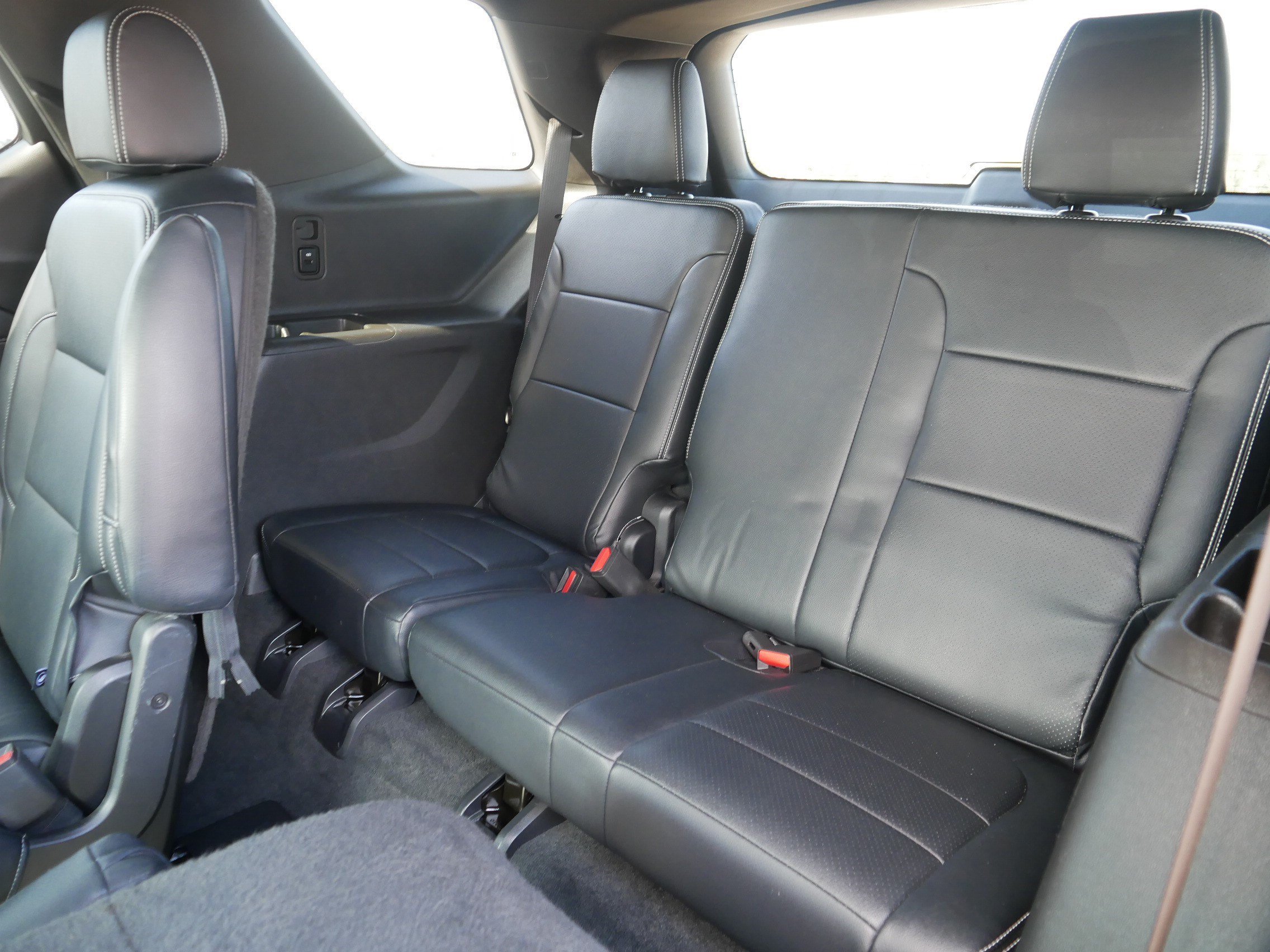 Used 2023 Chevrolet Traverse LT AWD/4WD image 36