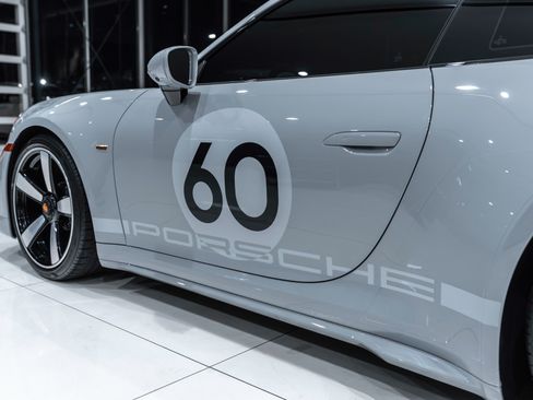 Used 2023 Porsche 911 Sport Classic RWD image 45