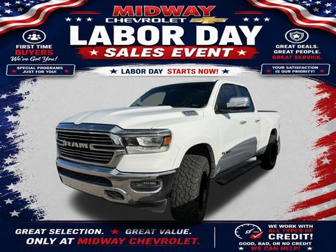 Used 2020 RAM 1500 Laramie RWD image 1
